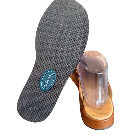 Clarks Leather Woven Clogs Brown Size 8M Leather Slip On Clog Mule Basketweave - Picture 6 of 7